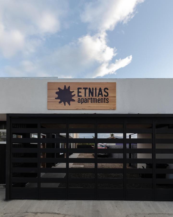 Etnias *